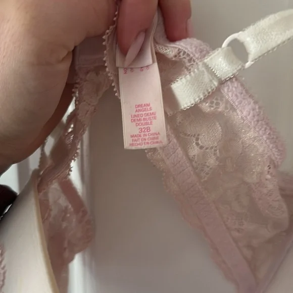 VS Bra Bundle - Picture 9 of 12